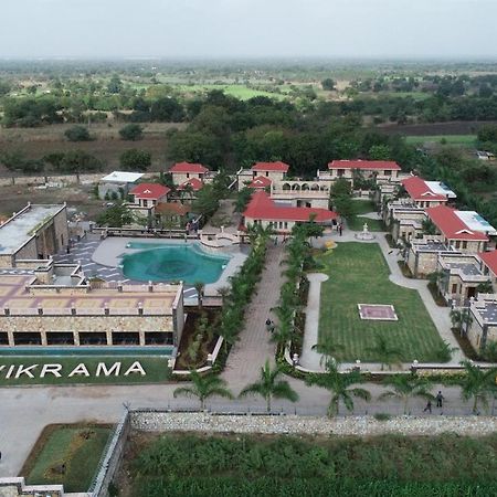 Vikrama Heritage Resort Pavagadh Hālol Екстериор снимка