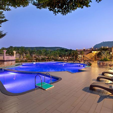 Vikrama Heritage Resort Pavagadh Hālol Екстериор снимка