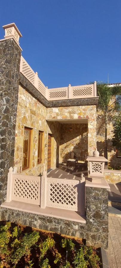 Vikrama Heritage Resort Pavagadh Hālol Екстериор снимка
