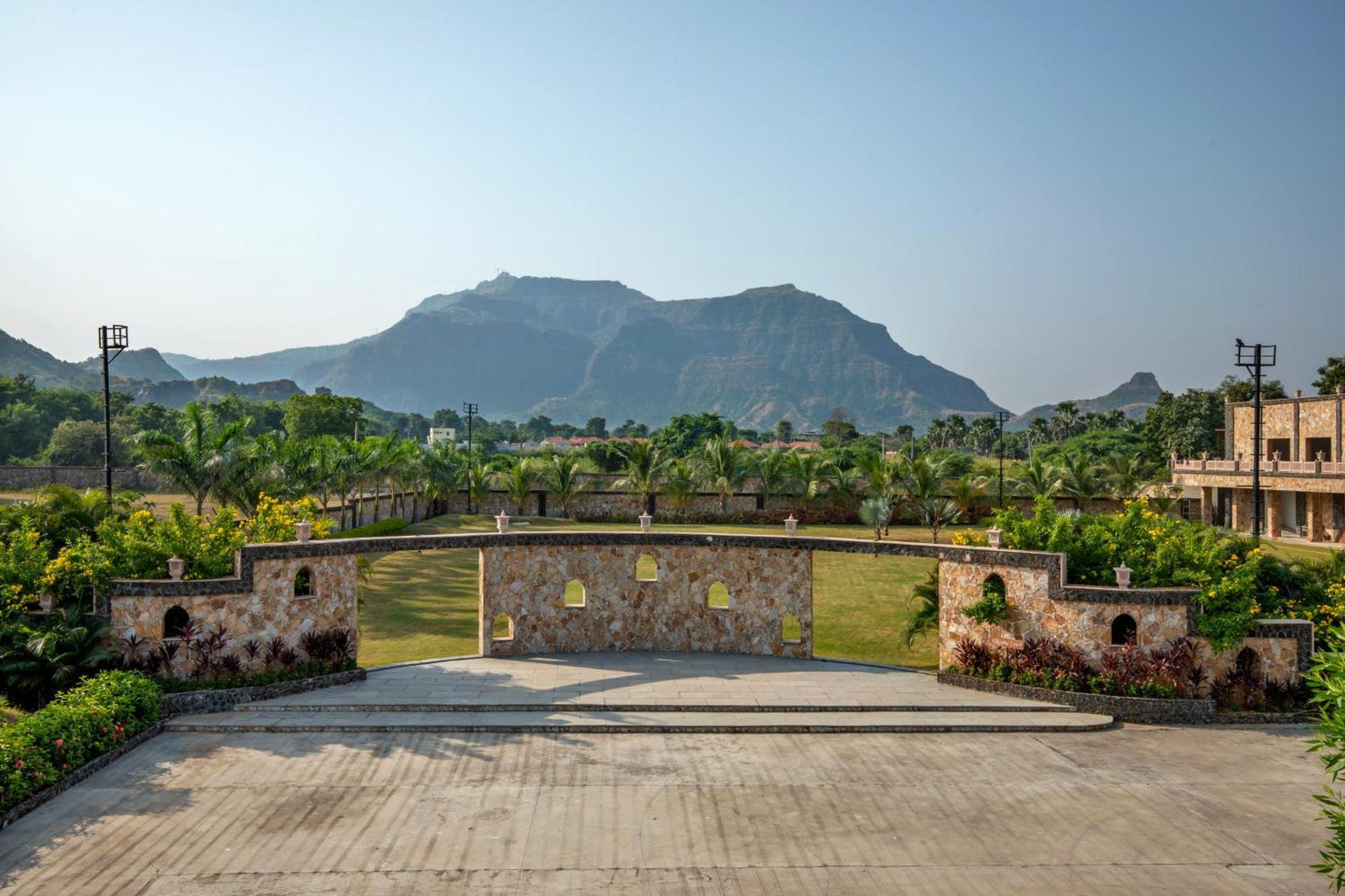 Vikrama Heritage Resort Pavagadh Hālol Екстериор снимка