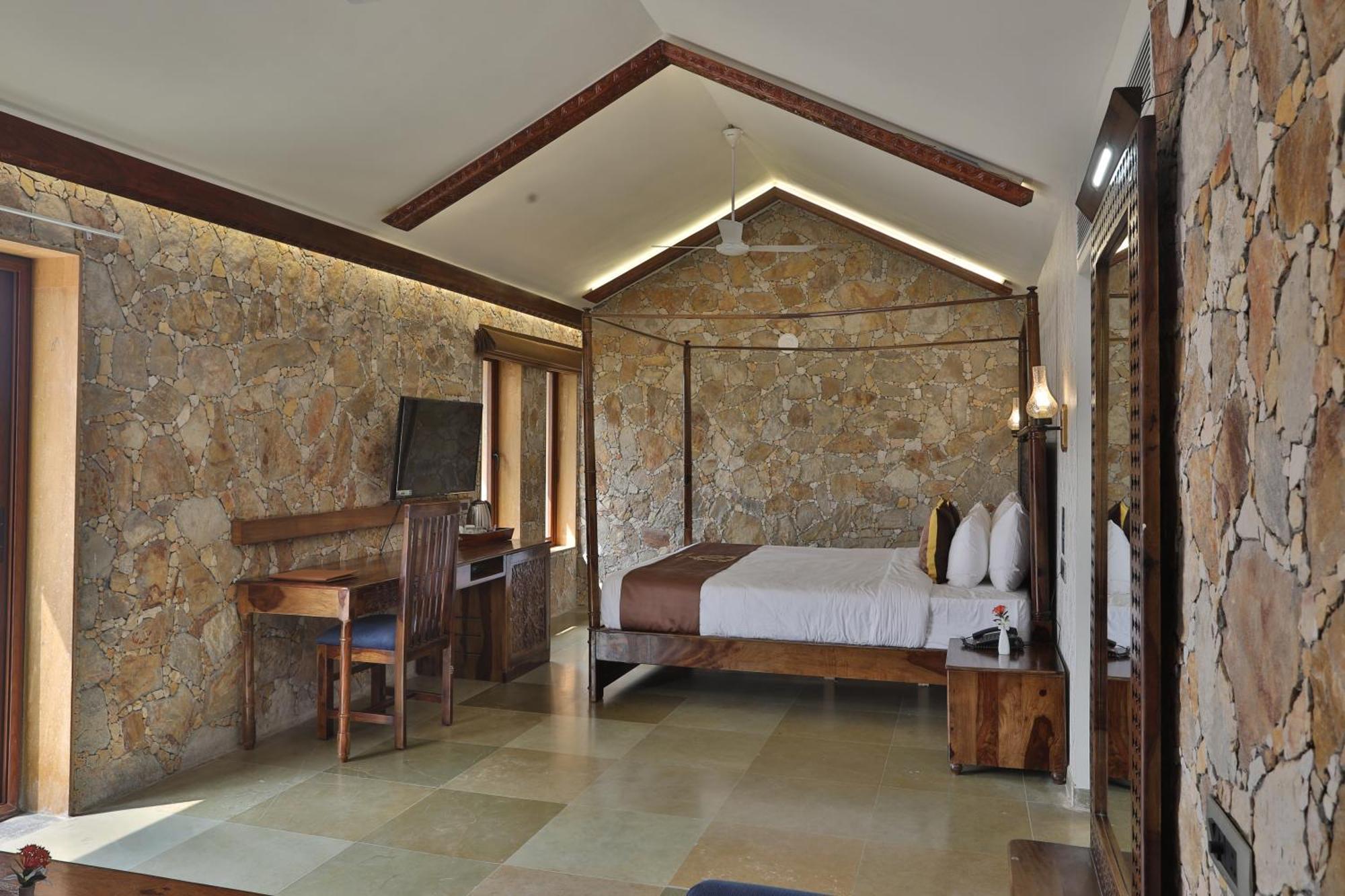 Vikrama Heritage Resort Pavagadh Hālol Екстериор снимка